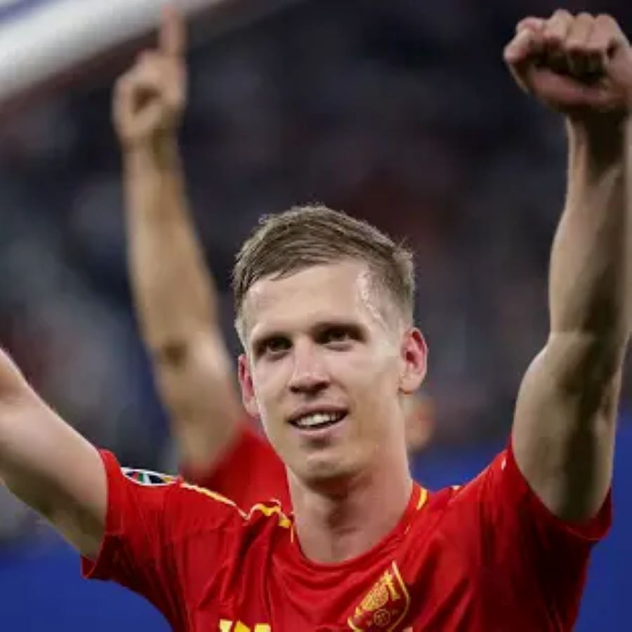 Dani Olmo selangkah lagi bakal berseragam Barcelona (getty)
