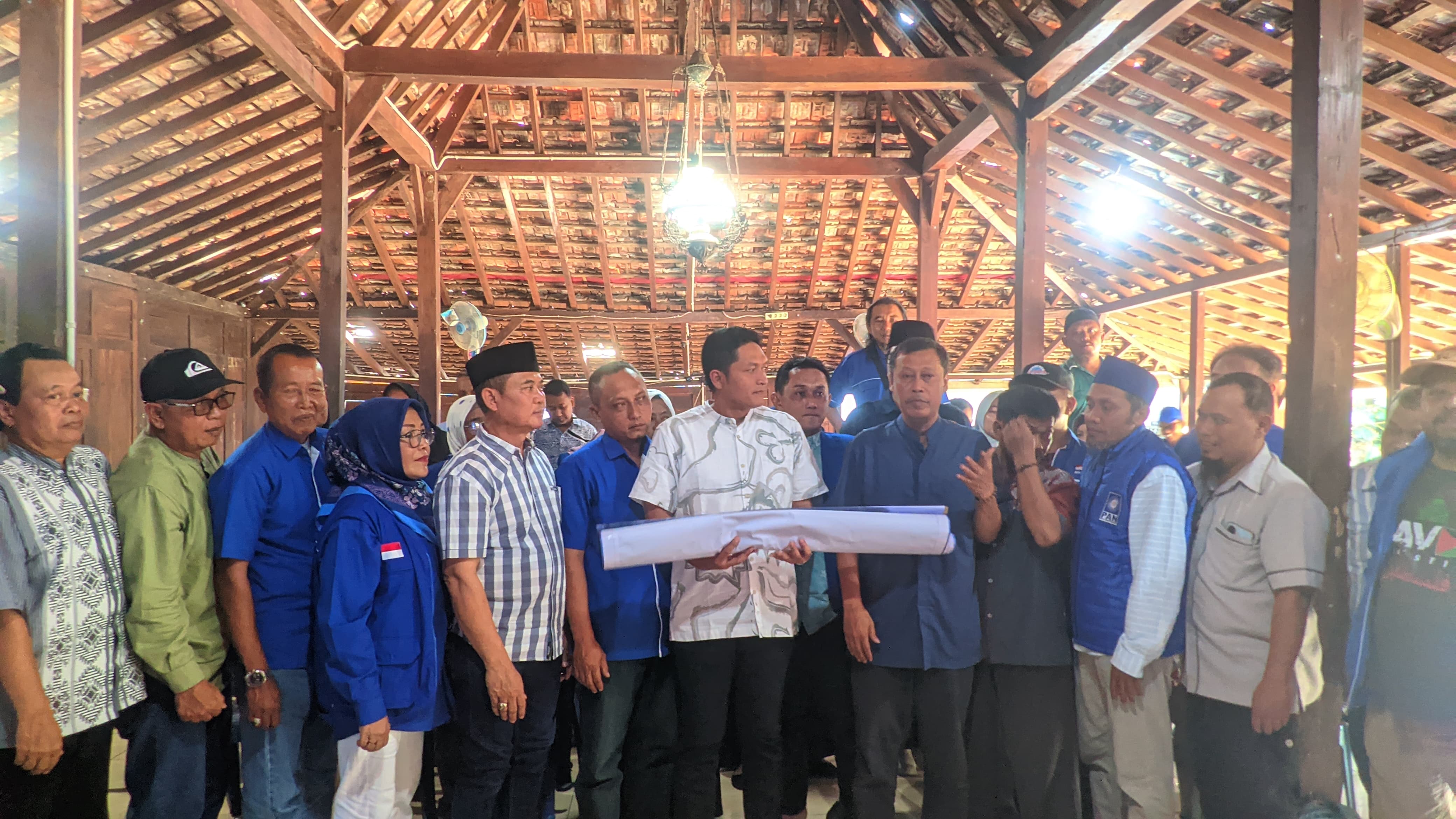 DPD PAN Gunungkidul saat mengusung Mahmud Ardi Widanto sebagai bakal calon wakil bupati Gunungkidul.&nbsp;(Andi May/Radar Jogja)