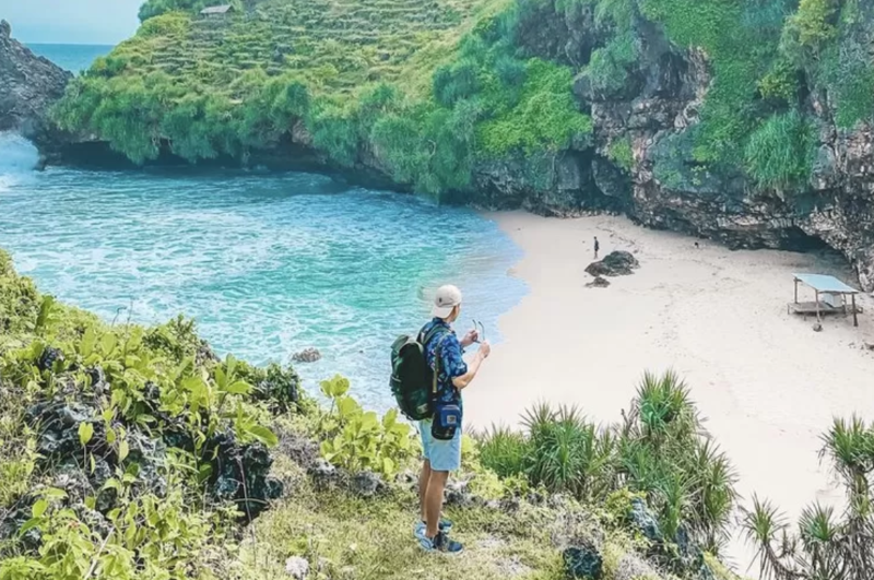 Pantai Ngrawah Gunungkidul.