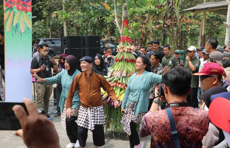 MERIAH: Suasana Grebeg Lumbung Mataraman, Kamis (22/8/2024).