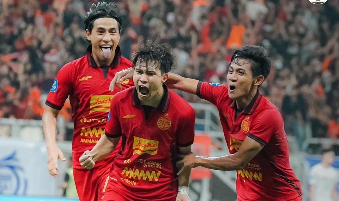 Selebrasi Ryo Matsumura usai mencetak dua gol ke gawang Persis Solo (ig persija)