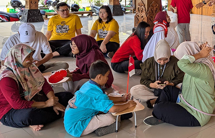 ANTUSIAS: Sejumlah anak berkebutuhan khusus mengikuti pembelajaran di Pendopo Kantor Kalurahan Condongcatur, Depok, Sleman belum lama ini.Dokomentasi&nbsp;Komunitas Sadar Belajar Indonesia