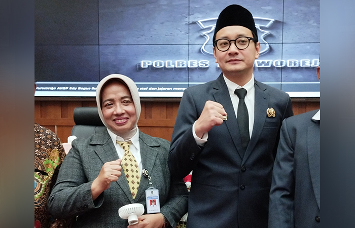Yuli Hastuti &ndash; Dion Dion Agasi Setiabudi