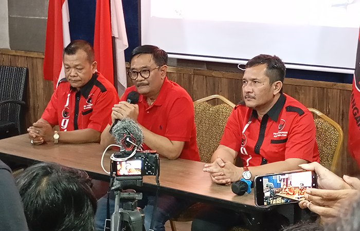 Ketua DPP PDI Perjuangan Bidang Ideologi dan Kaderisasi Djarot Saiful Hidayat saat menyampaikan keterangannya, Rabu (28/8).