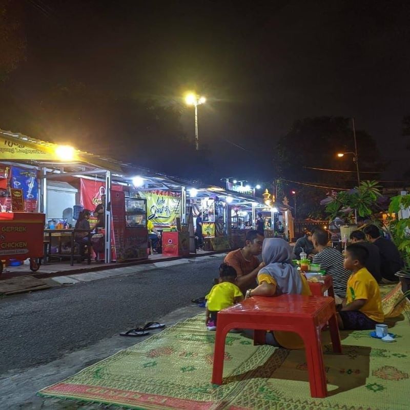 Foodcourt Alun-alun Kidul Kota Jogja.