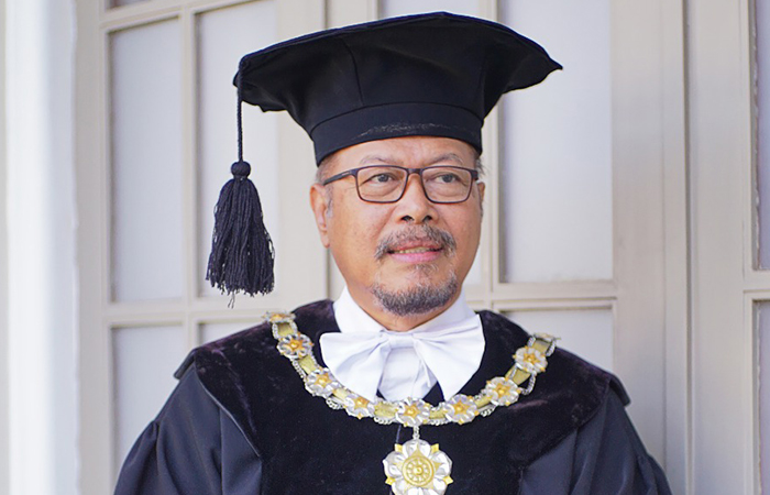 Ketua Dewan Guru Besar UGM Muhammad Baiquni