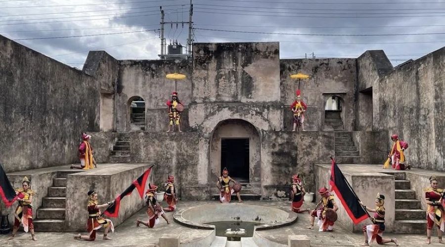 Pertunjukan seni yang ada di Kampung Wisata Warungboto Judul: Kampung Wisata Warungboto Menawarkan Perpaduan Sejarah, Edukasi dan Budaya Yo