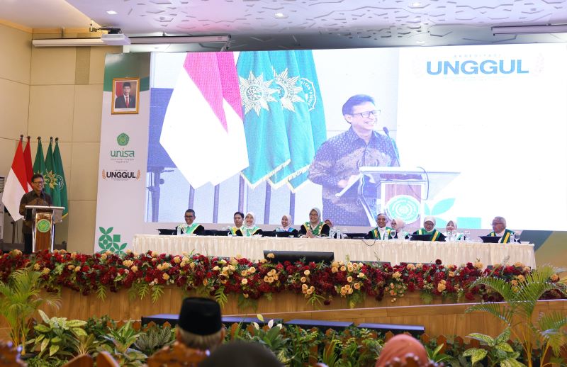SIDANG SENAT: Sesi sidang senat terbuka yang berlangsung di Unisa Jogjakarta dan dihadiri oleh Menkes RI Budi Gunadi Sadikin Rabu (4/9/2024).