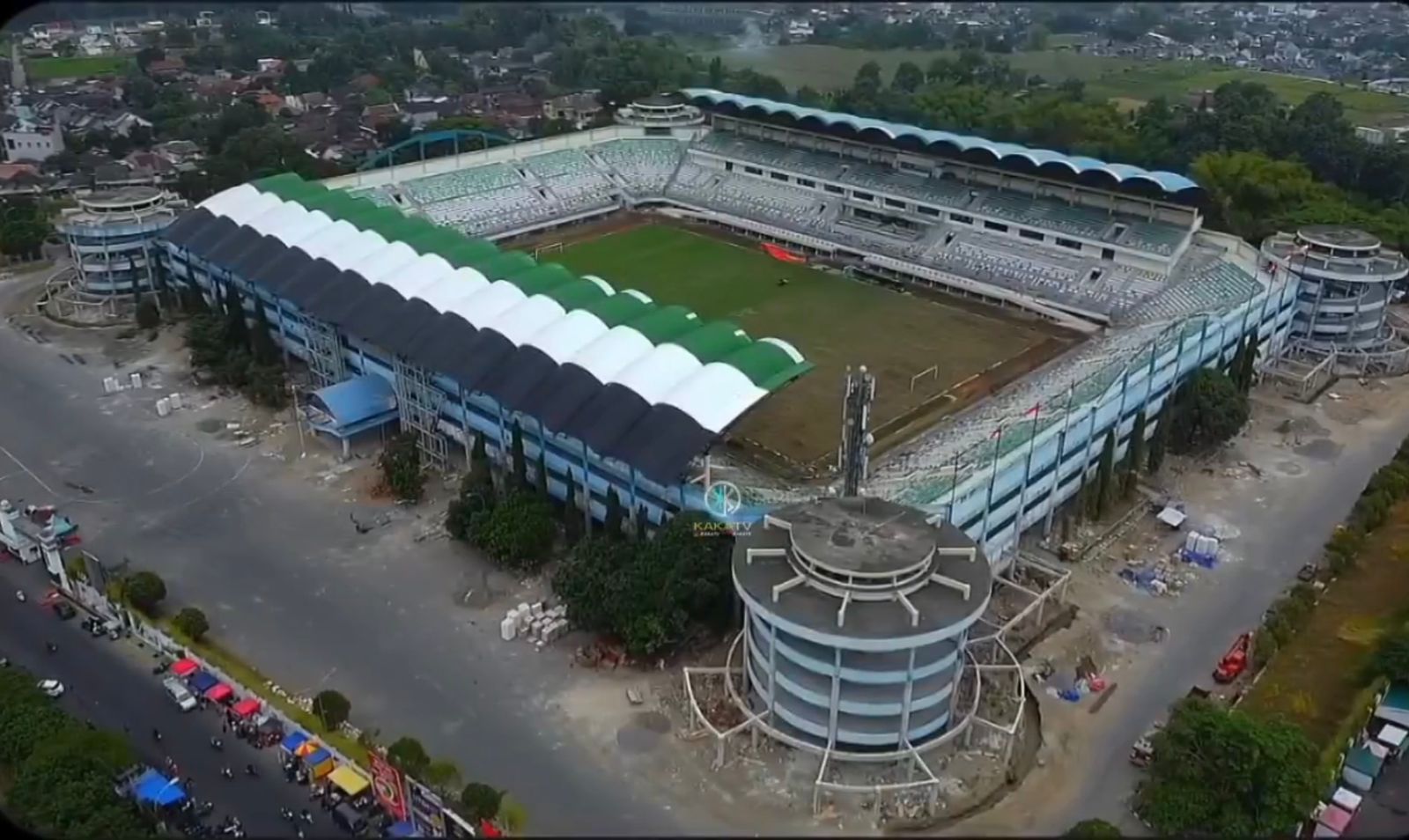 Update Renovasi Stadion Maguwoharjo https://x.com/merapi_uncover/status/1830904500900765923?s=46