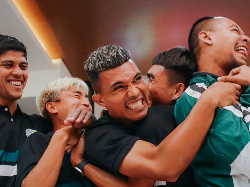 Keceriaan para pemain PSS Sleman saat menjalani kelas psikologi di Hotel Griya Persada, Sleman, Senin (9/9/2024) kemarin.