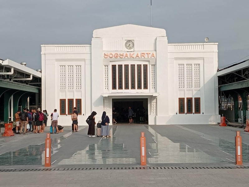 Stasiun Tugu Yogyakarta.