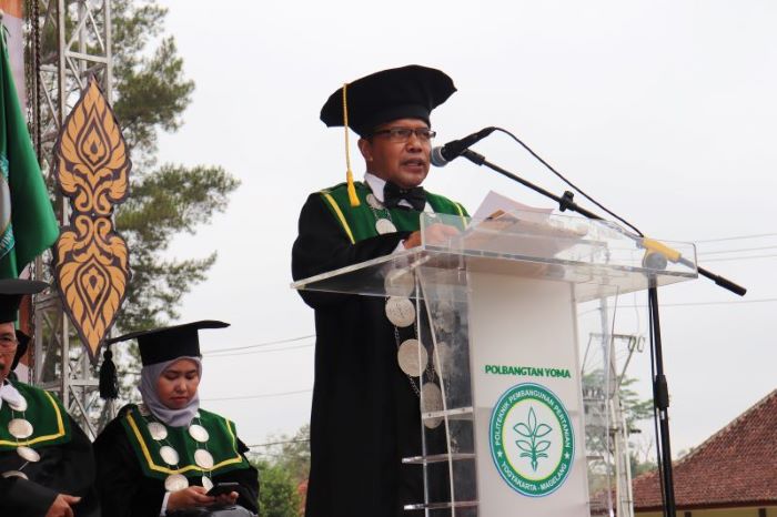 Pengukuhan Mahasiswa Baru Politeknik Pembangunan Pertanian Yogyakarta Magelang (Polbangtan YOMA) pada Selasa, 10/10/2024