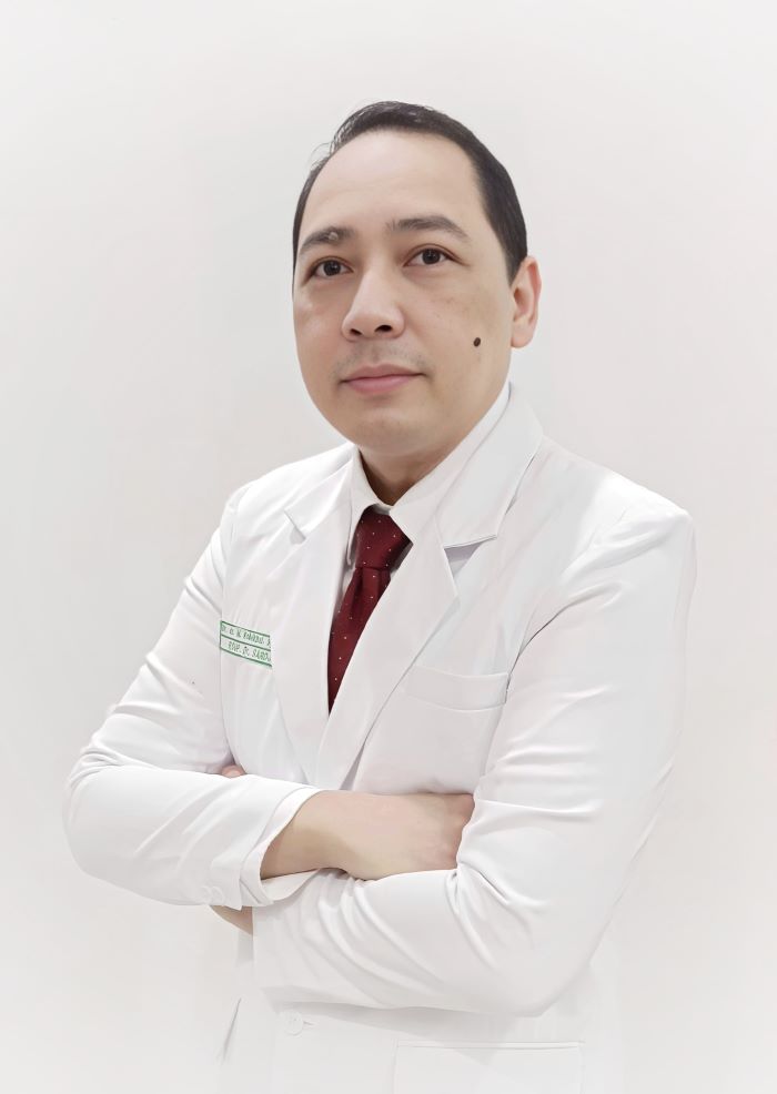 Dr dr Mohammad Robikhul Ikhsan.