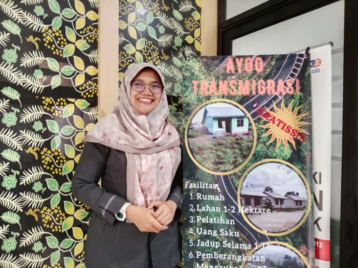 Kepala Bidang Pelatihan dan Transmigrasi Nisa Fidyati