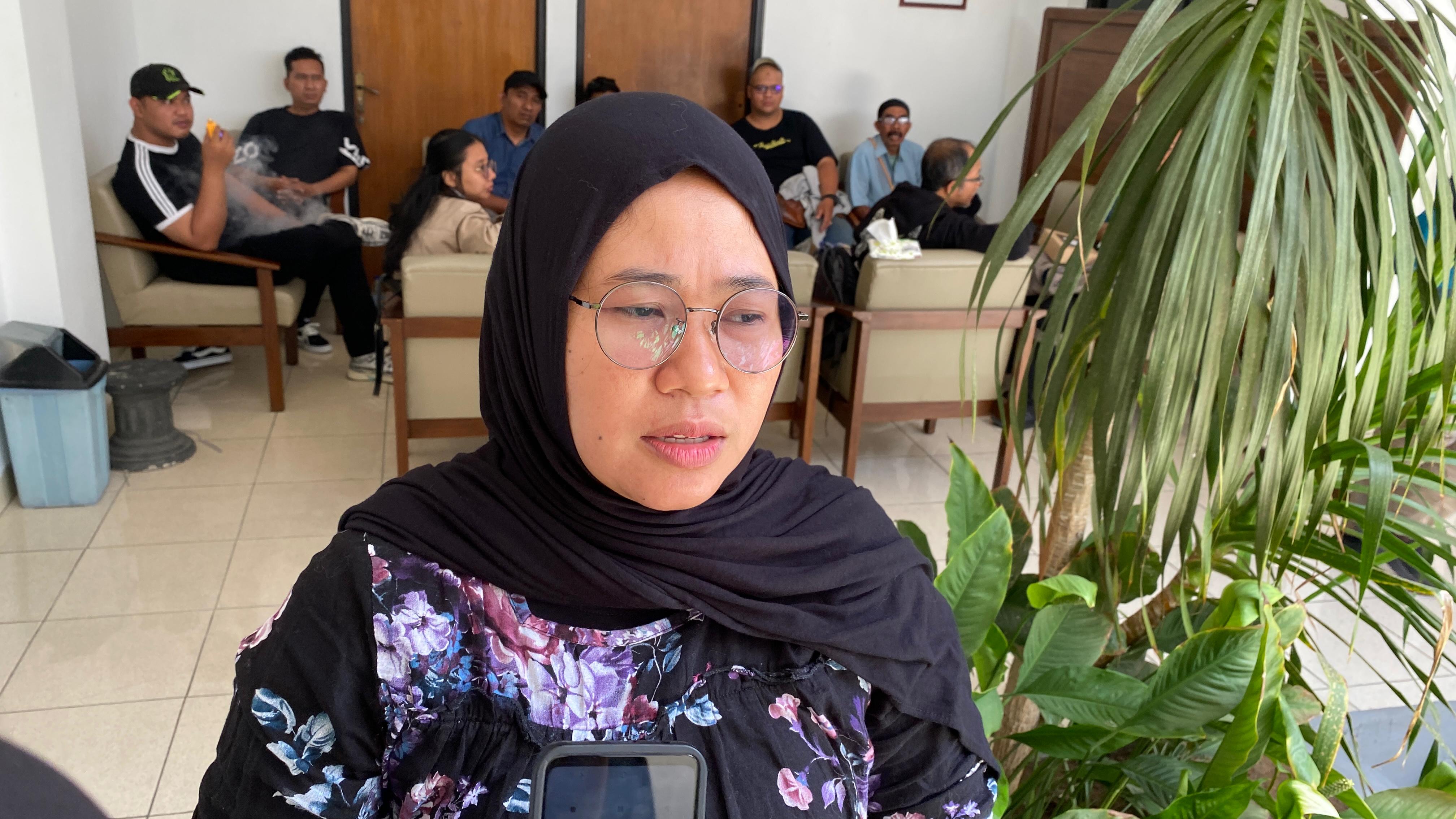 Ketua Paguyuban Tri Dharma Supriyati saat ditemui di Kantor DPRD Kota Jogja.  (AGUNG DWI PRAKOSO / RADAR JOGJA)