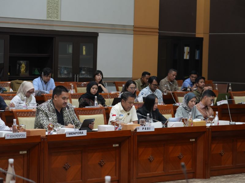 Suasana persetujuan dari Komisi III dan X untuk kewarganegaraan Mees Hilgers dan Eliano Reijnder (PSSI)
