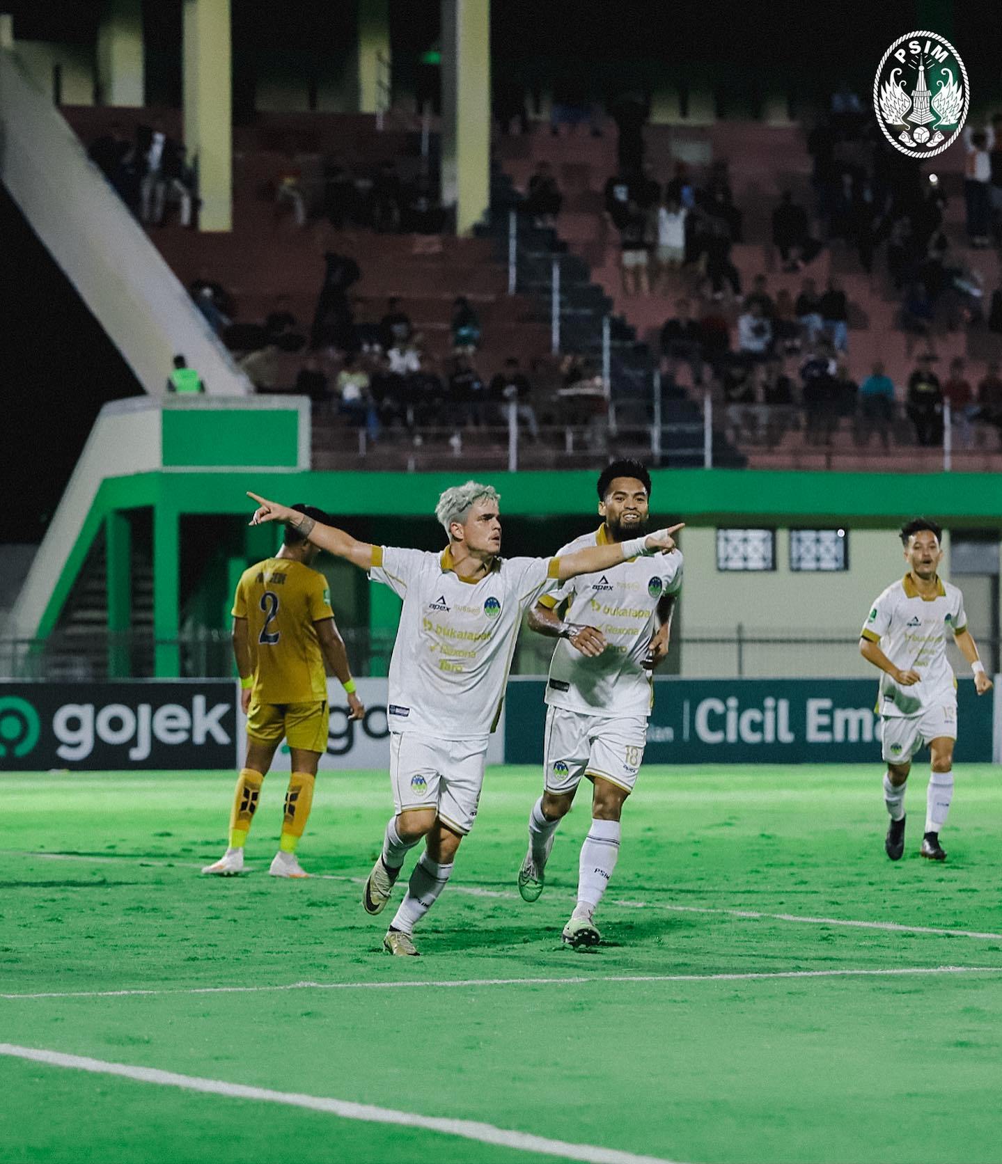 PSIM meraih poin penuh usai menumbangkan tuan rumah Bhayangkara FC dengan skor tipis 0-1 pada laga kedua Liga 2 2024/2025 di Stadion Tri Sanja, Slawi, Tegal, Kamis (19/9/2024) lewat gol Rafinha