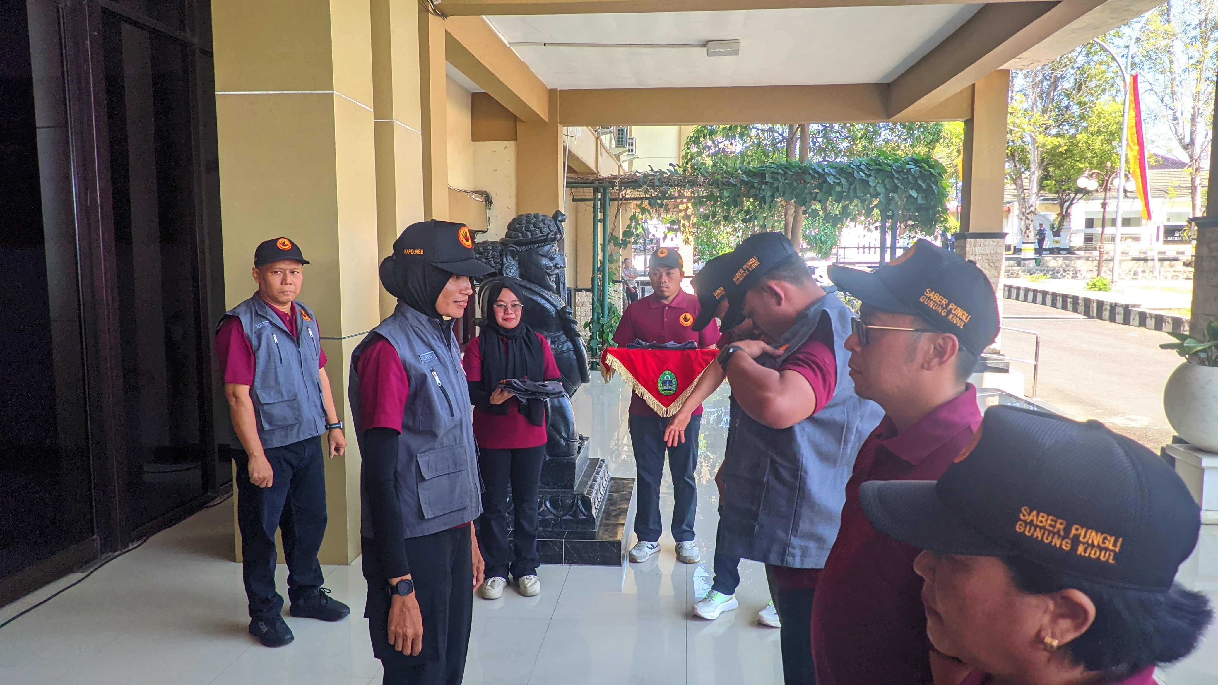 Pembentukan satgas Saber Pungli di kantor Pemkab Gunungkidul, Jumat (20/9).