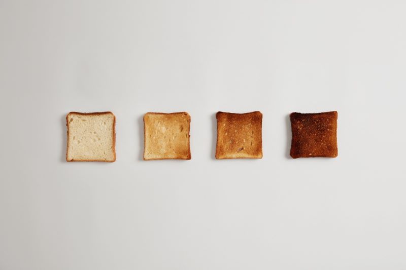 Tingkatan roti menuju gosong.