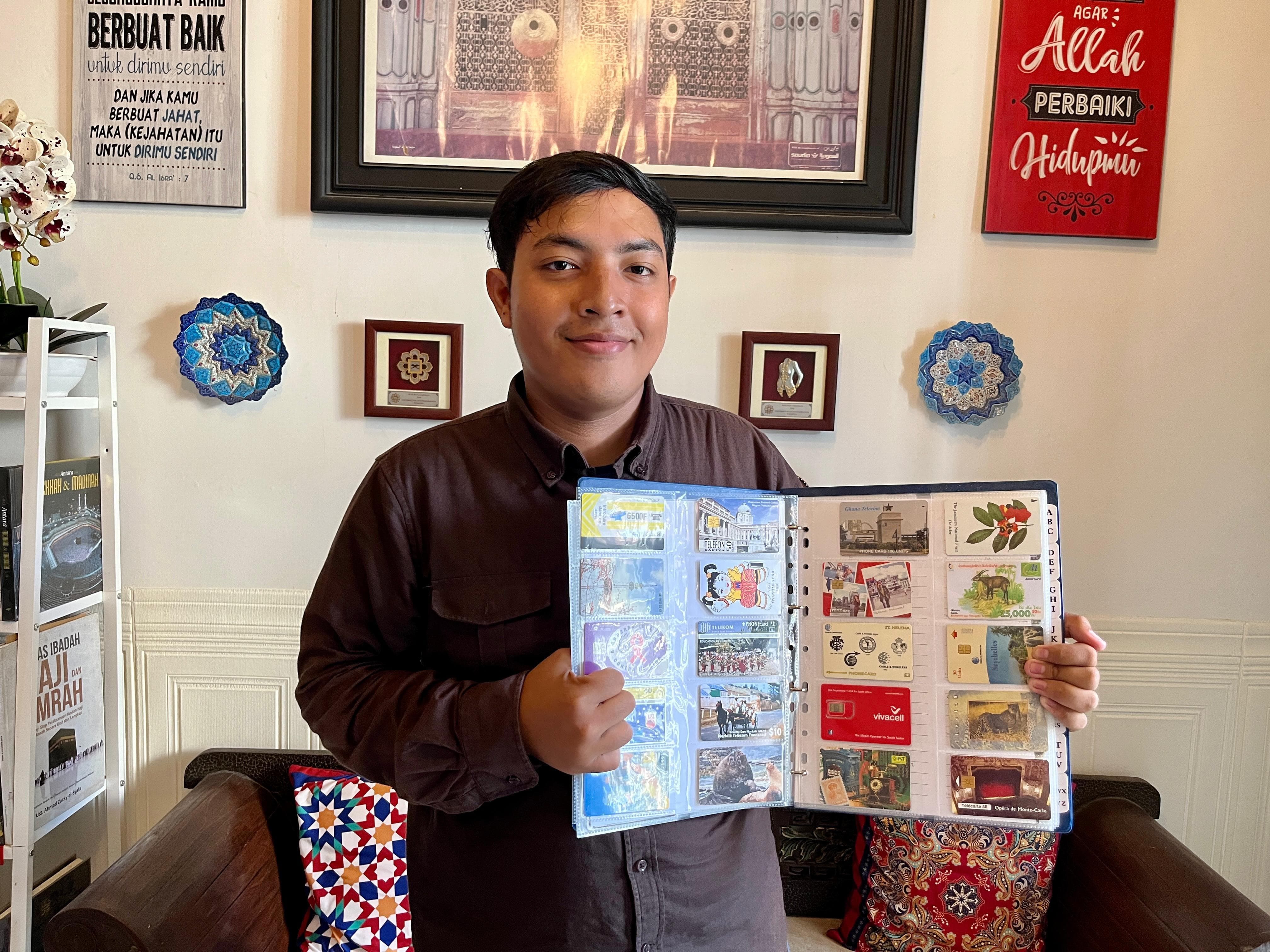 Kolektor Kartu Telepon Umum Azza Ibraisama Ersyada