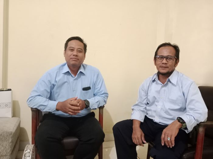 Ketua Tim Kerja Rehabilitasi dan Pengendalian Sumber Daya Air Arif Hariyanto bersama Ketua Tim Kerja Pembangunan dan Peningkatan Sumber Daya Air Bandiyanta Dwi Saputra