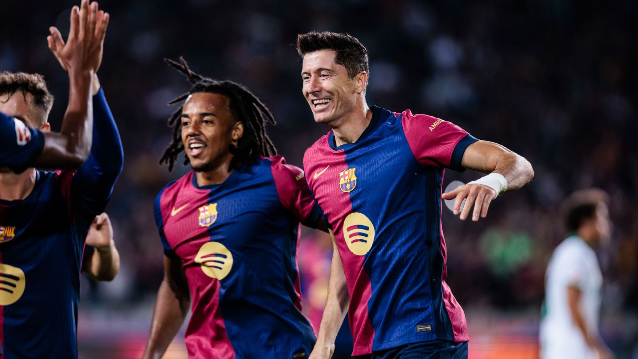 Selebrasi Robert Lewandowski usai mencetak gol ke gawang Getafe (getty)