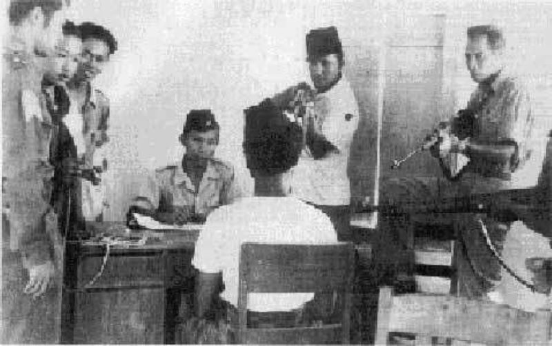 Ilustrasi pemberontakan partai komunis Indonesia.
