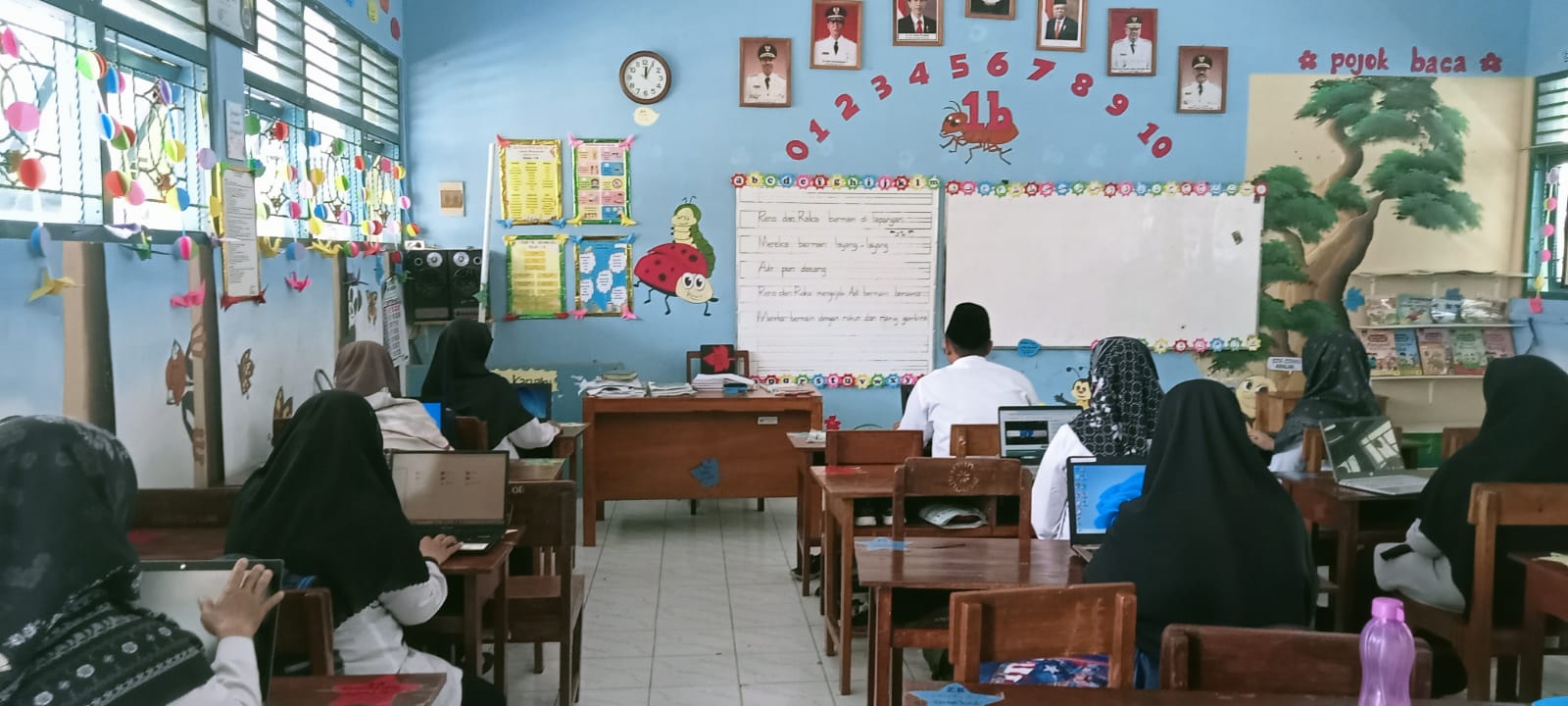 REFRESH - Guru Madrasah Ibtidaiyah (MI) di Kabupaten Kulon Progo ikut