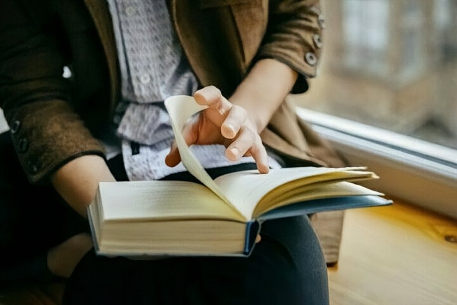 Pentingnya membaca.  (pinterest)