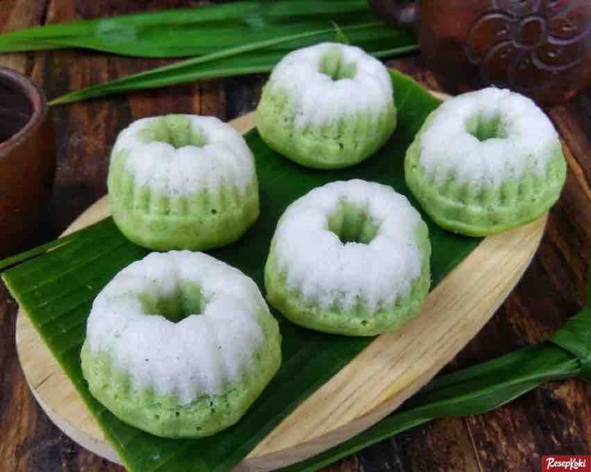 Kue Putu Ayu https://pin.it/7KO4F590r
