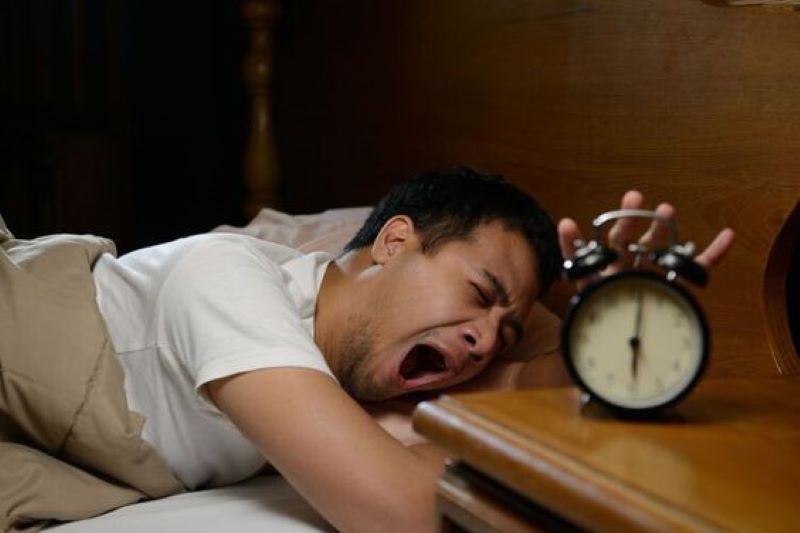 mengatur waktu tidur untuk kesehatan yang optimal.