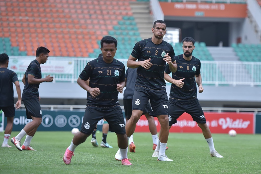 Pemain Persikabo 1973 jalani latihan jelang laga kontra Persikota Tangerang di Pegadaian Liga 2 (LIB)