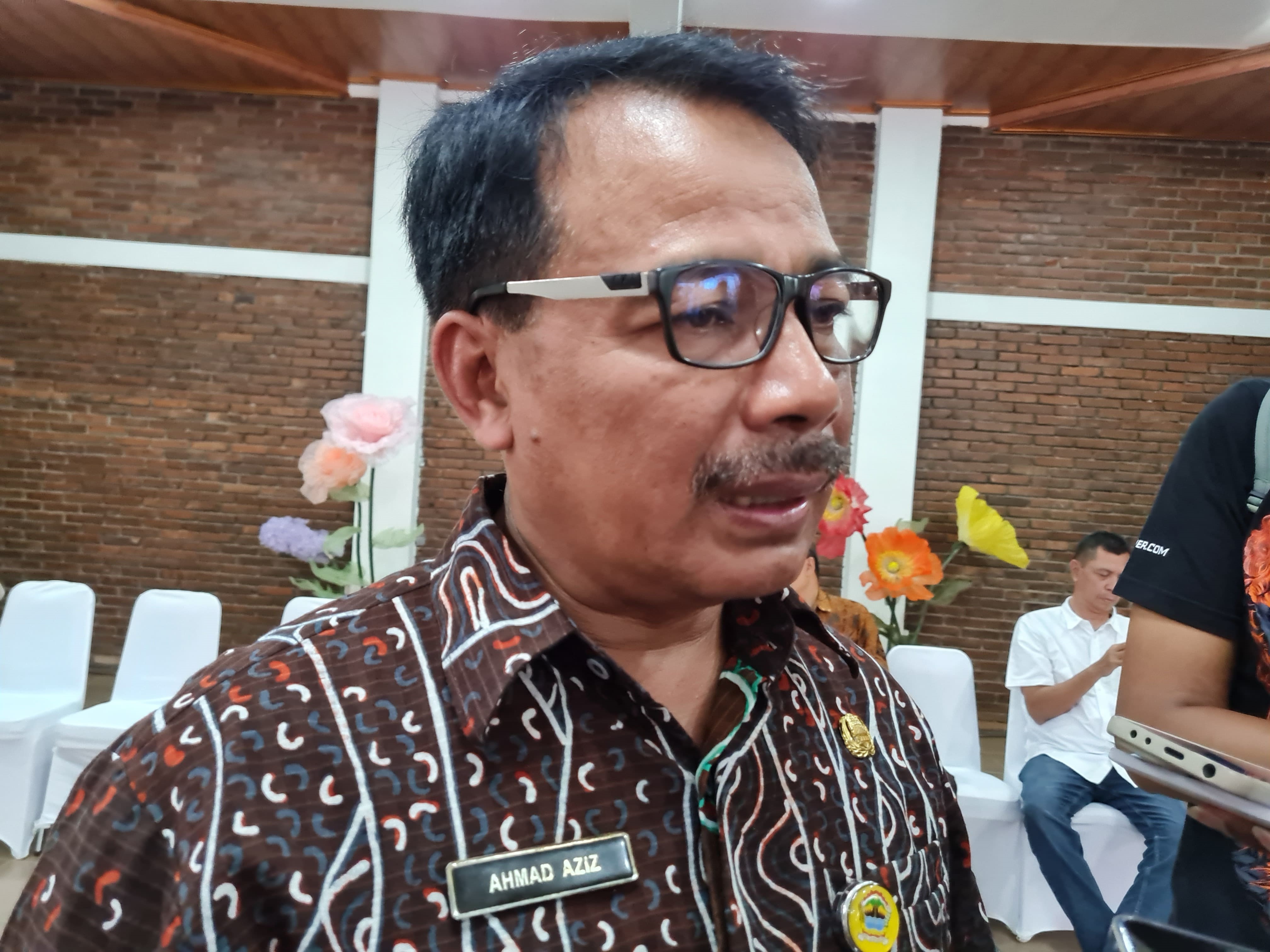 Kepala Disnakertrans Jawa Tengah Ahmad Aziz