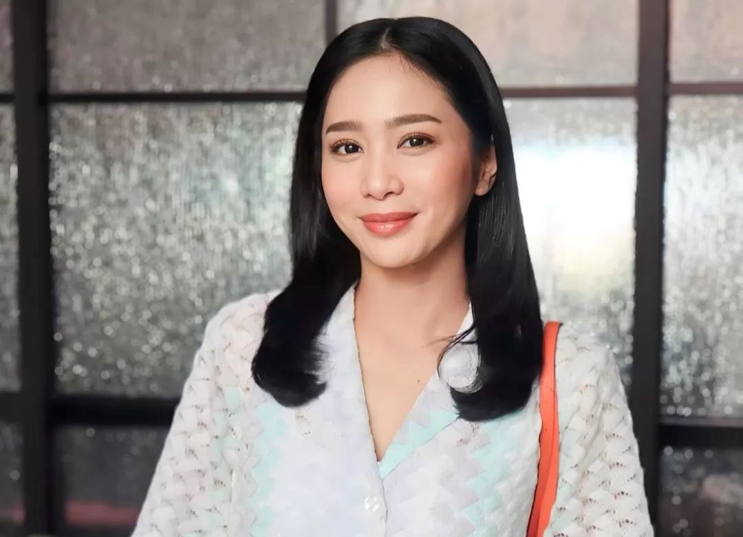 Bunga Zainal ditipu orang terdekatnya dan mengalami kerugian Rp 15 miliar. (Instagram bungazainal05)