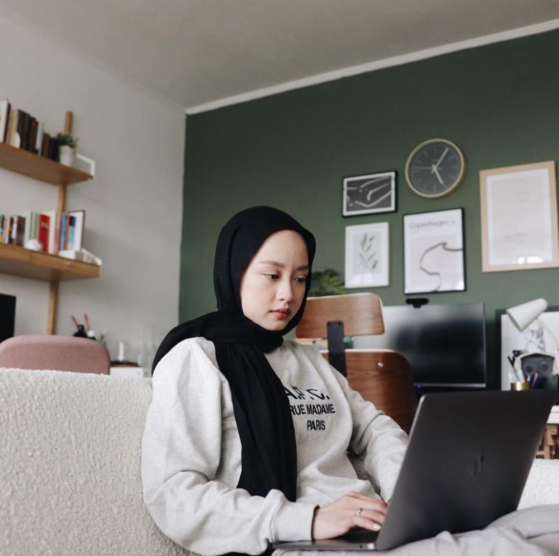 Gita Savitri diklaim UIPM sebagai mahasiswa.