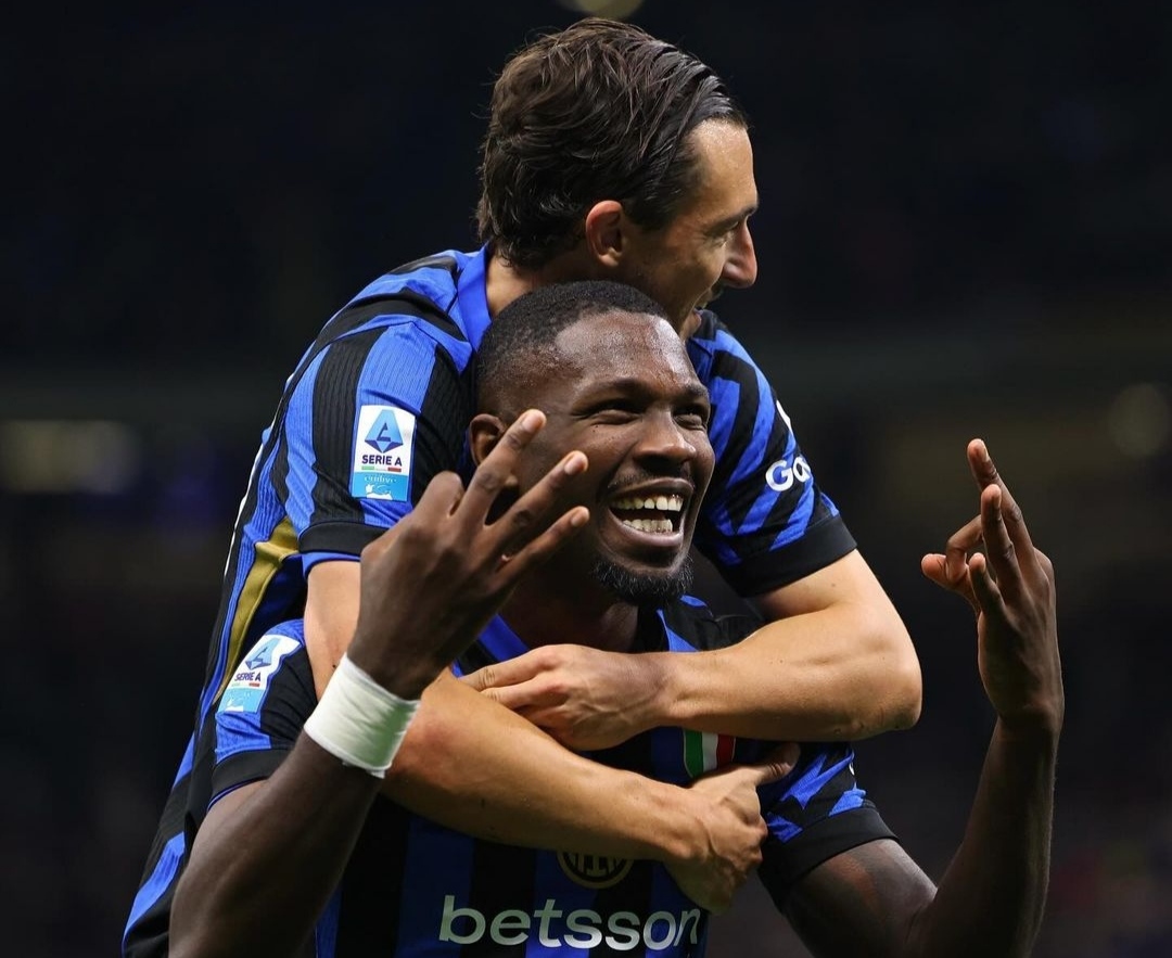 Selebrasi Marcus Thuram usai mencetak hattrick ke gawang Torino dalam lanjutan Serie A di Guiseppe Meazza (inter)