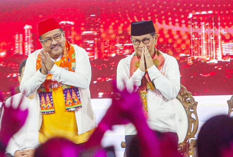 Captiona: Pramono Anung dan Dharma Pongrekun