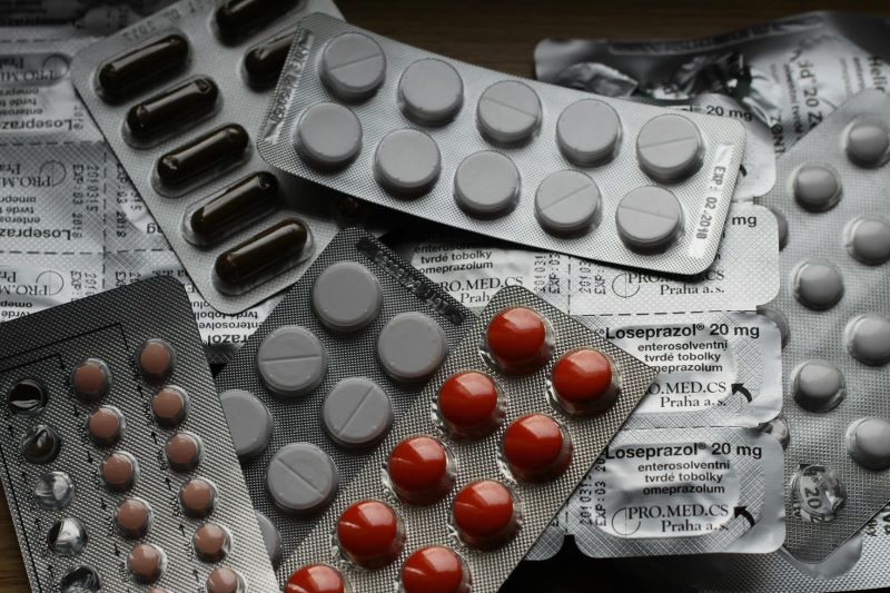Ilustrasi obat-obatan.
