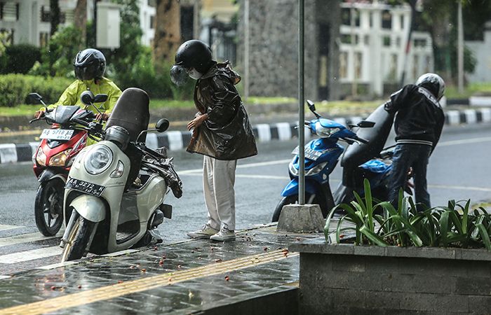Musim hujan tiba. Potensi munculnya berbagai penyakit.