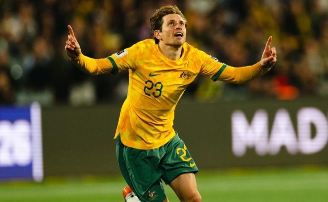 Selebradi Craig Goodwin usai mencetak gol ke gawang China dalam kemenangan Australia (ig socceroos)