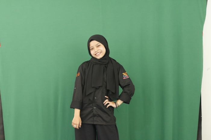 Mufti Putri Dewi