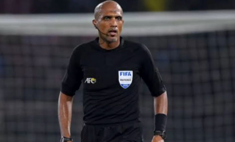 Wasit yang mencuri kemenangan timnas Indonesia saat laga kontra Bahrain, Ahmed Al Kaf