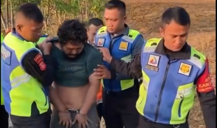Salah satu pelaku pencurian ban serep tertangkap.