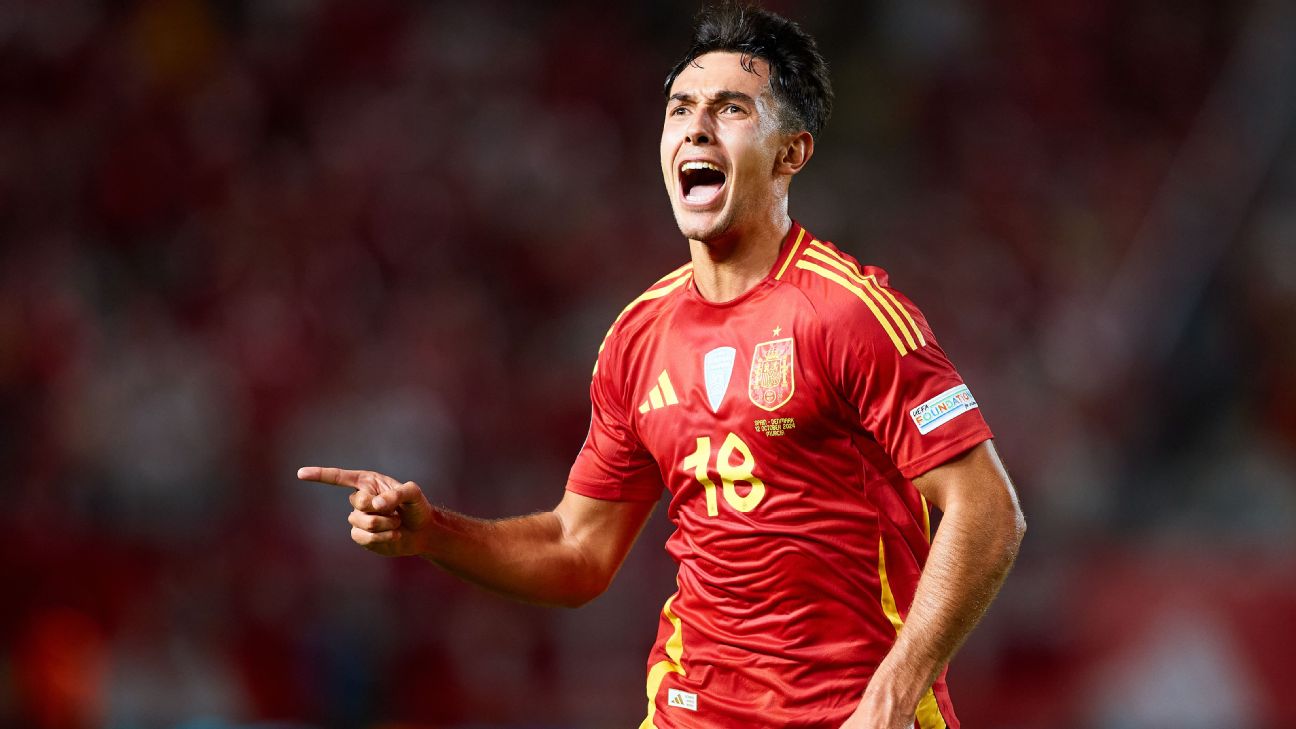 Selebrasi Martin Zubimendi usai cetak gol kemenangan bagi Spanyol saat menjamu Denmark