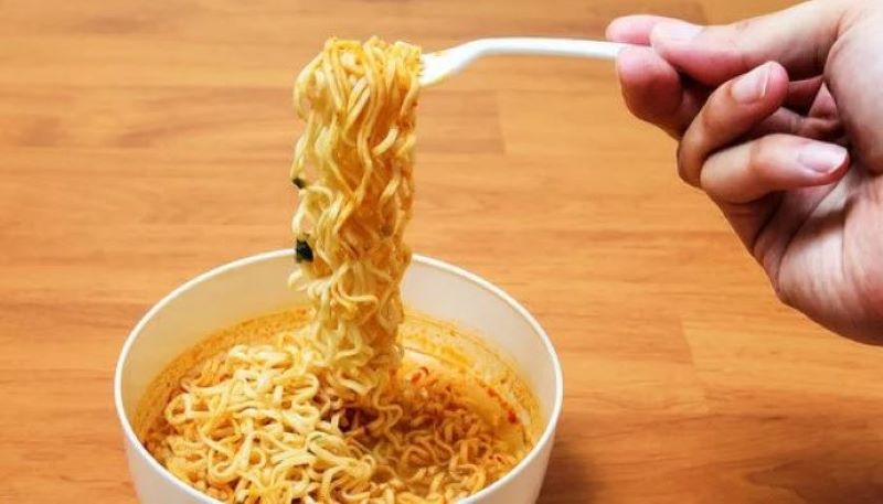 Mengenal dampak mie instan