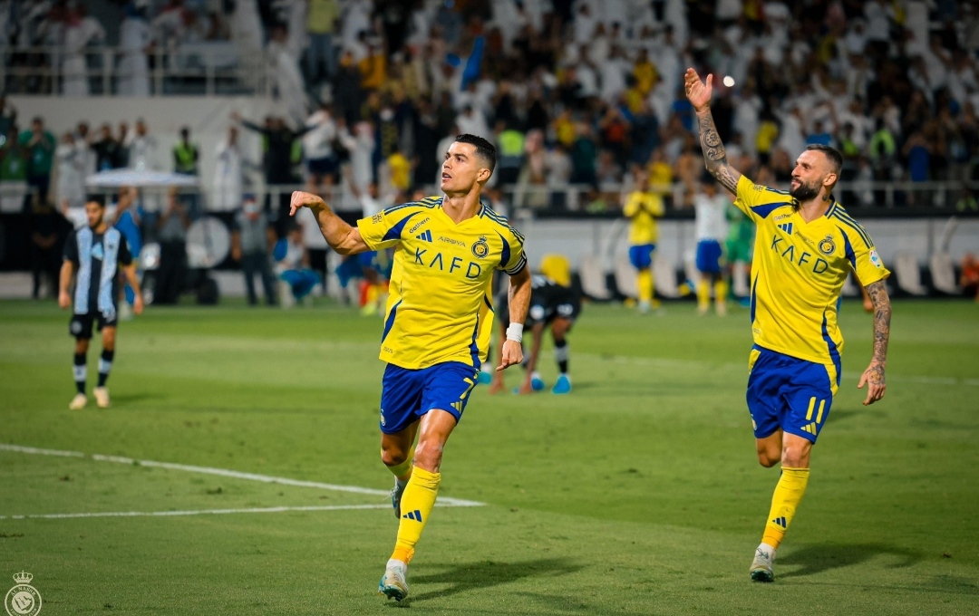 Selebrasi Cristiano Ronaldo usai mencetak gol ke gawang al Shabab (al nassr)