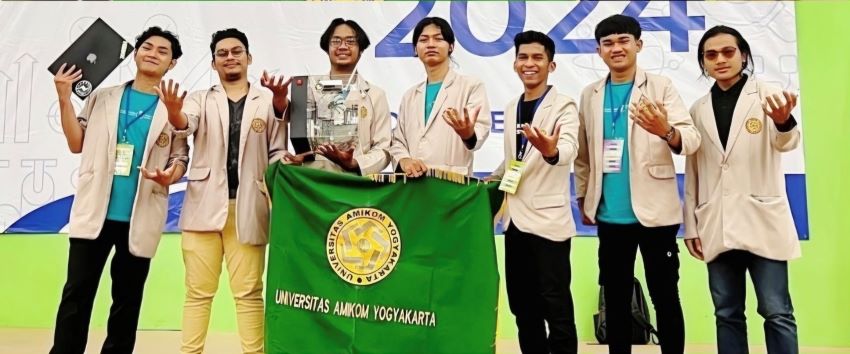 TOREHKAN PRESTASI: Tim Universitas Amikom berhasil meraih medali emas dan Best Project dalam World Youth Science Competition (WYSC)