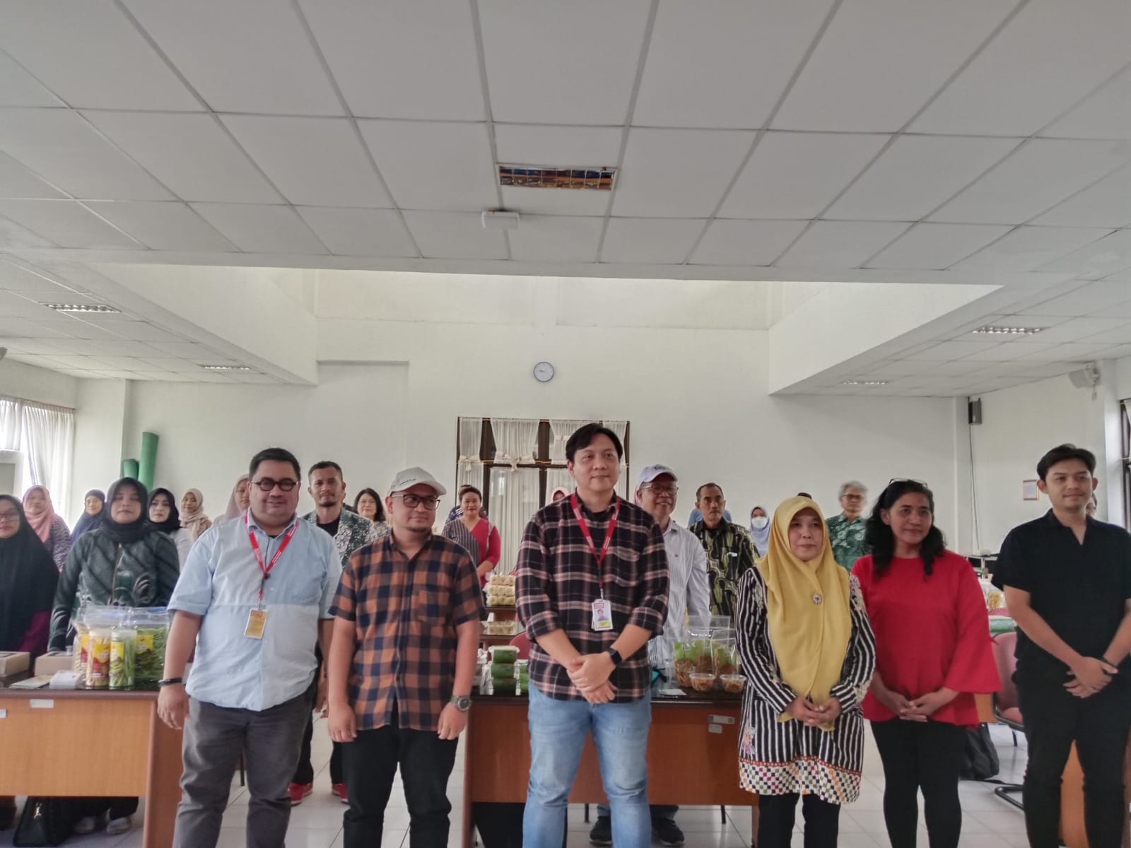 Kegiatan kurasi dan pendampingan manajemen ritel oleh Alfamart
