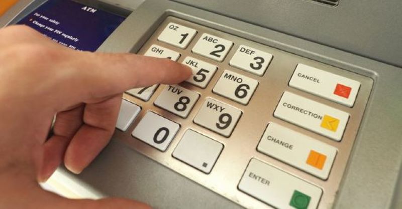 Ilustasi Keamanan Pin ATM.
