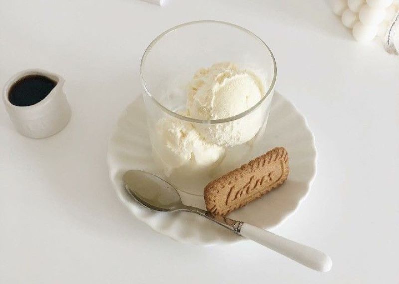 Resep es krim vanila simpel.